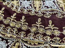 Load image into Gallery viewer, Round Table Cover. Diameter: 78 inches Approx'. Aghabani Oriental for Round Tables. Brown background with Gold & White Silk