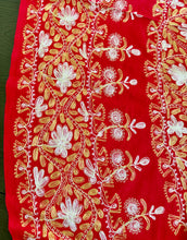 Load image into Gallery viewer, Round Table Cover. Diameter: 78 inches Approx'. Aghabani Oriental for Round Tables. Red background with Gold & White Silk