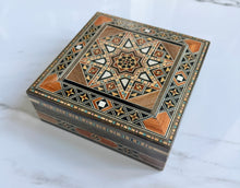 Load image into Gallery viewer, Jewelry Mosaic Wooden Handmade Box inlaid with Mother of Pearl