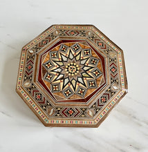 Load image into Gallery viewer, Jewelry Mosaic Wooden Handmade Box inlaid with Mother of Pearl