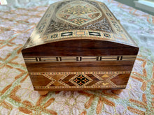 Load image into Gallery viewer, Jewelry Mosaic Wooden Handmade Box