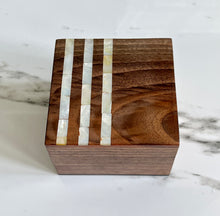 Load image into Gallery viewer, Jewelry Mosaic Wooden Handmade Box inlaid w/ Mother of Pearl