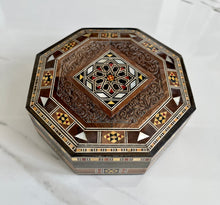 Load image into Gallery viewer, Octagon Handmade Mosaic Box. Diameter: 5.5” approx