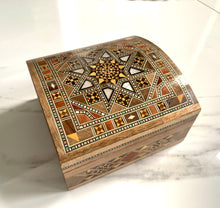 Load image into Gallery viewer, Jewelry Mosaic Wooden Handmade Box