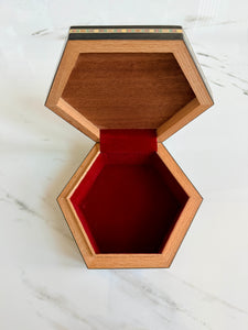Octagon Handmade Mosaic Box. Diameter: 6.7” approx
