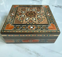 Load image into Gallery viewer, Jewelry Mosaic Wooden Handmade Box inlaid with Mother of Pearl
