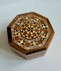 Small Gorgeous Mosaic Middle Eastern Ring Box