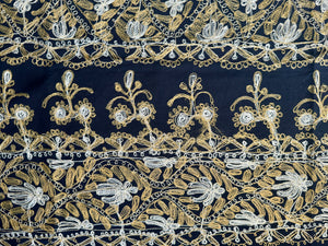 Table Cover: 58 x 58 inches Approx'. Dark Green background with Gold and White Silk Embroidery tablecloth Handmade Aghabani for Square tables