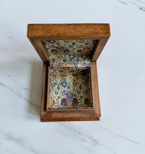 Load image into Gallery viewer, Handmade Wooden Trinket Box with Abalone Shell &amp; Mother-of-Pearl Inlay
