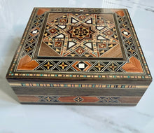 Load image into Gallery viewer, Jewelry Mosaic Wooden Handmade Box inlaid with Mother of Pearl
