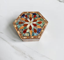 Load image into Gallery viewer, Pearl Handmade Mosaic Box
