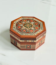 Load image into Gallery viewer, Small Gorgeous Mosaic Middle Eastern Ring Box
