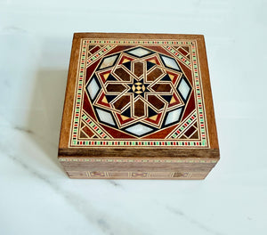 Small Gorgeous Mosaic Middle Eastern Ring Box