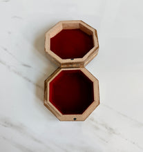 Load image into Gallery viewer, Small Gorgeous Mosaic Middle Eastern Ring Box
